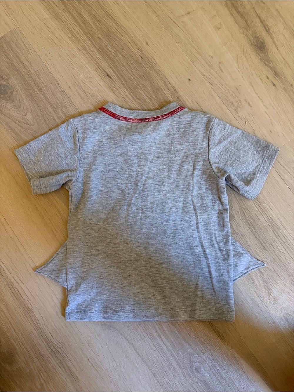 GNU by Lemon Loves Lime Grey boys designer Tee with Red Shark Mouth - Picture 3 of 3